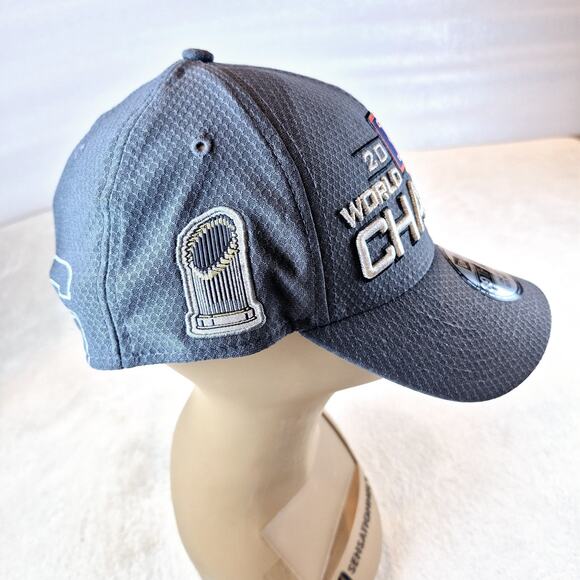 Boston Red Sox New Era 39Thirty 2018 World Series Champs Cap Hat OSFM - Picture 3 of 11